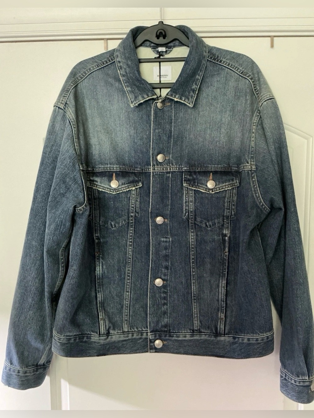 Size XL EU 52 - Burberry Medium Blue Vintage Wash Denim Jean Trucker Jacket